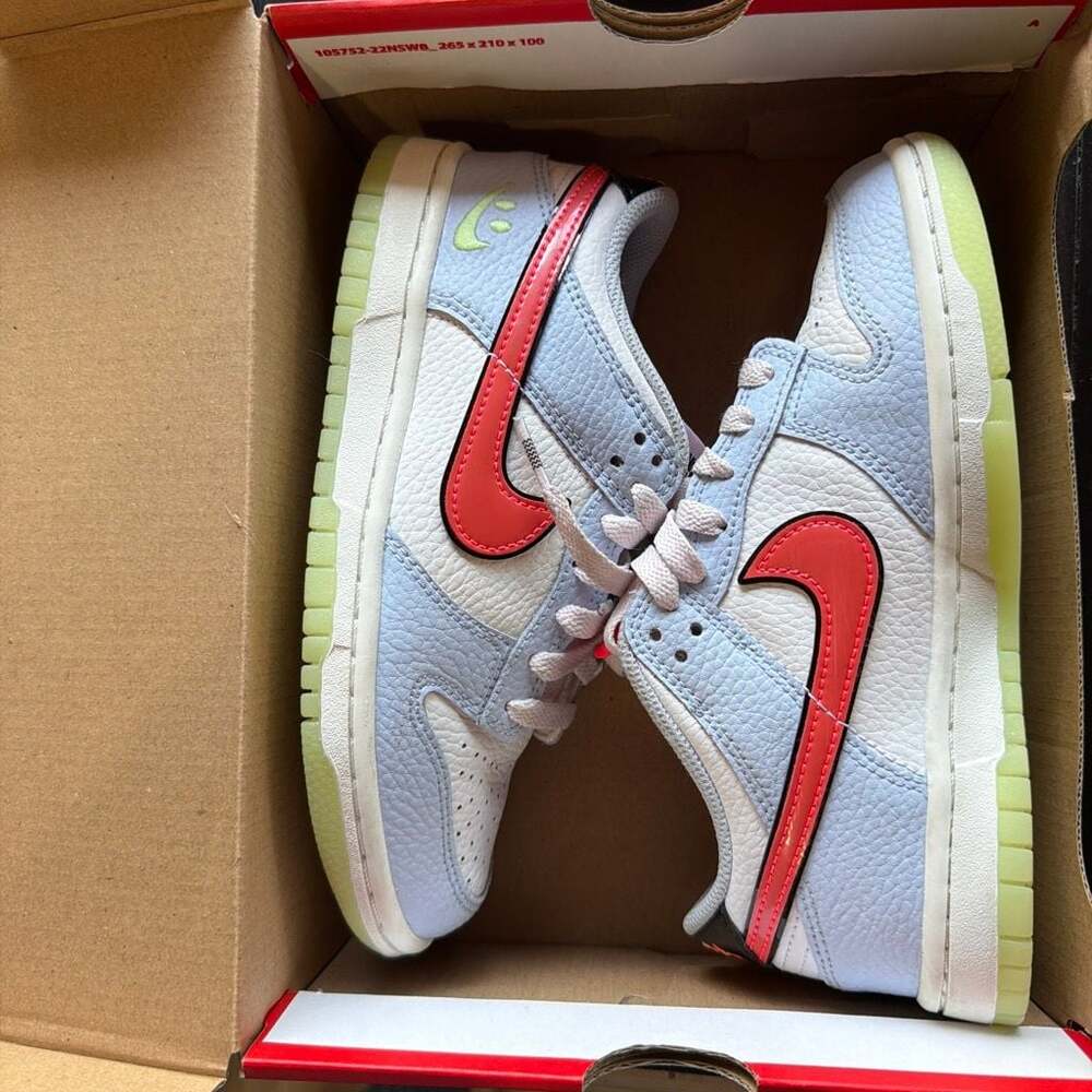 Nike Dunk Low Smiley Swoosh White Hydrogen Blue Crimson